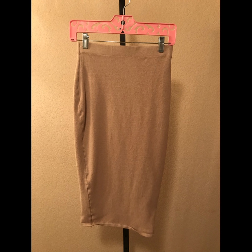 Tan color soft pencil skirt size L